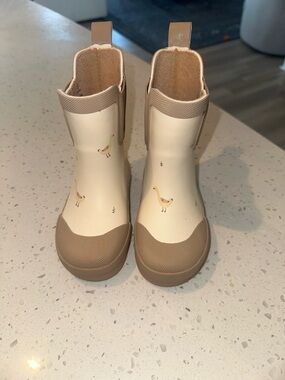 Quincy Mae Cream Rain Boots with Tan Soles and Duck Print